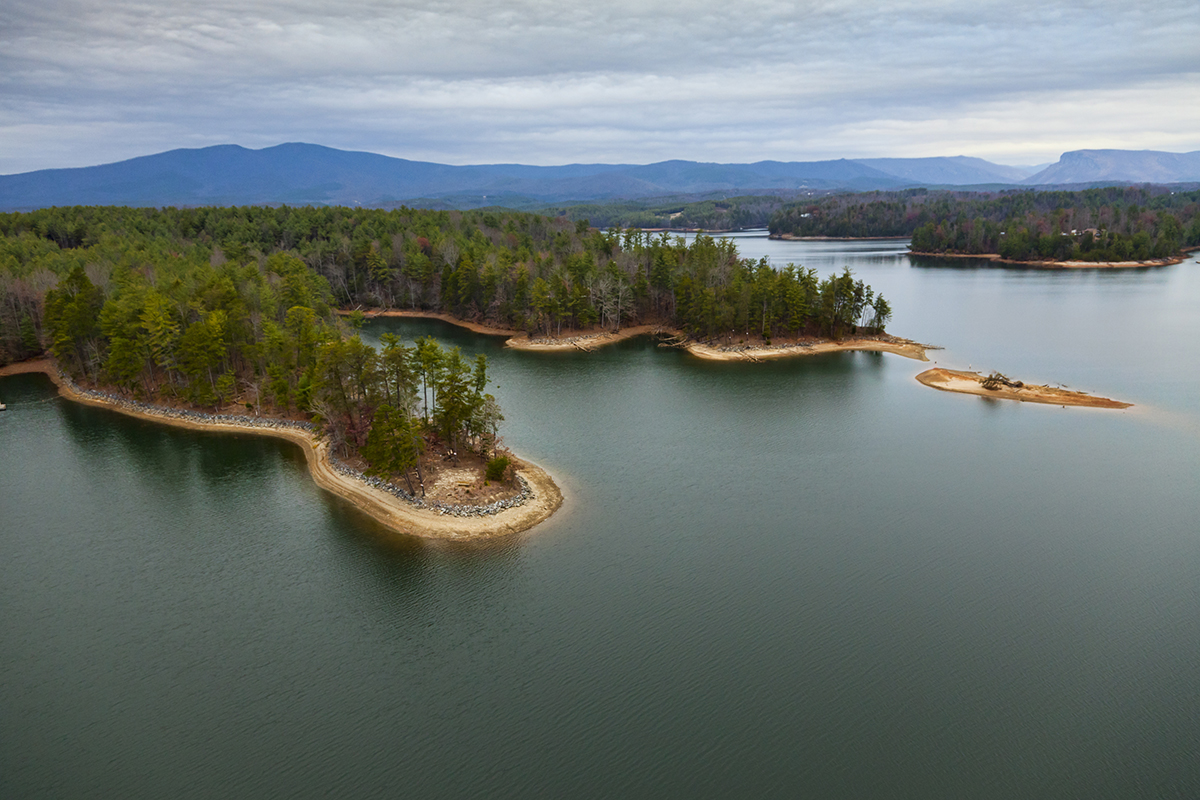 Aerial view of the Catawba-Wateree reservoirs